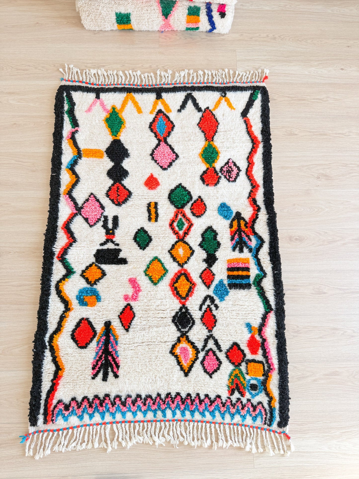 Colorful Berber rug 102 x 166 cm - No. 2344