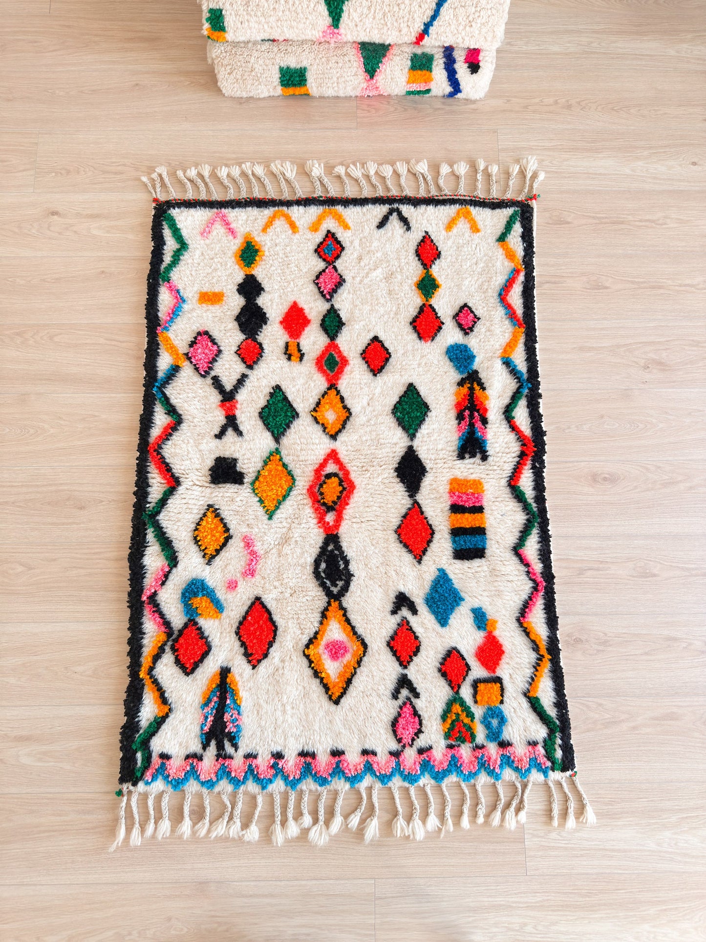 Colorful Berber rug 104 x 170 cm - No. 2444