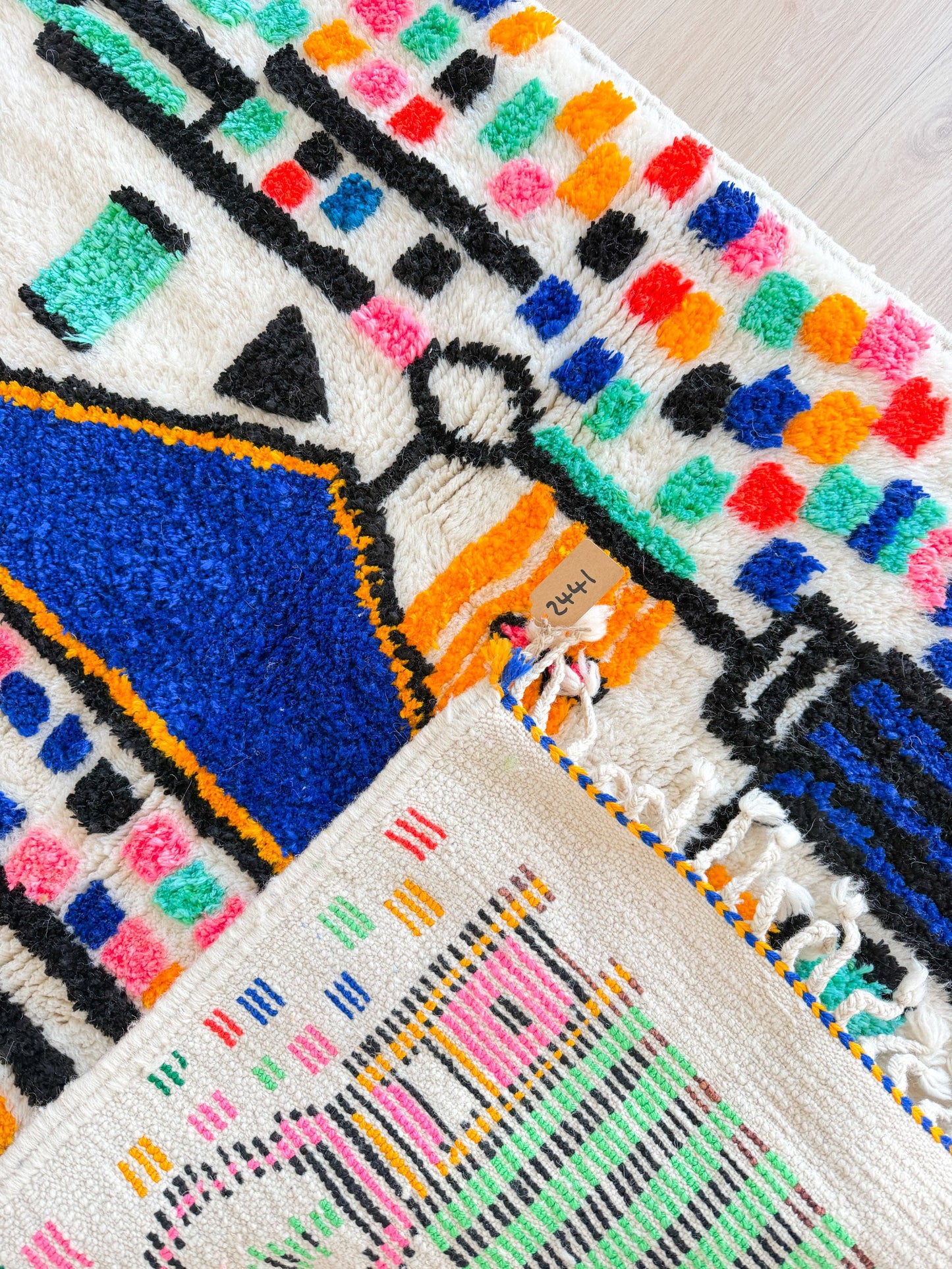 Colorful Berber rug 103 x 163 cm - No. 2441