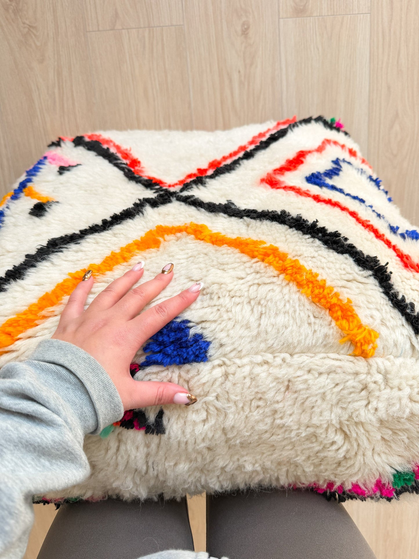 Moroccan pouf, colorful Berber pouf - 60 x 60 cm - n°71