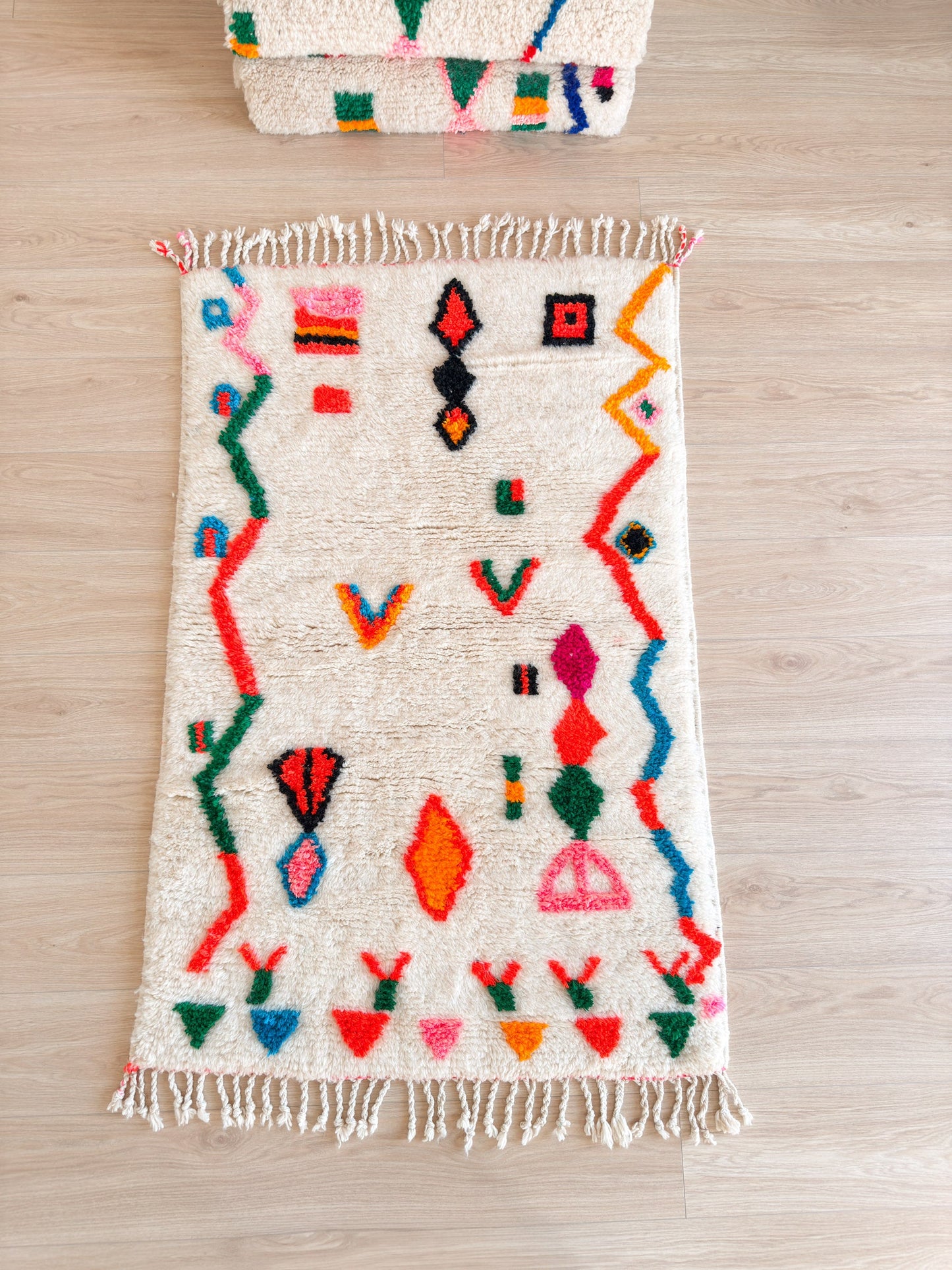 Colorful Berber rug 99 x 169 cm - No. 2464