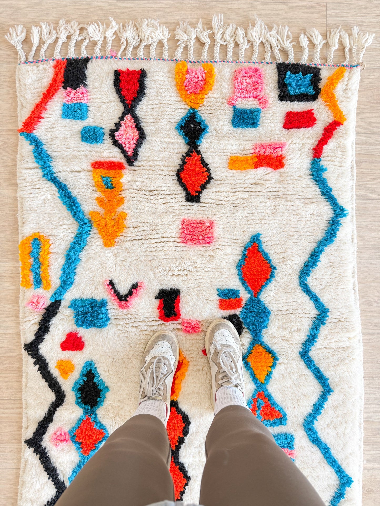 Colorful Berber rug 95 x 168 cm - No. 2402