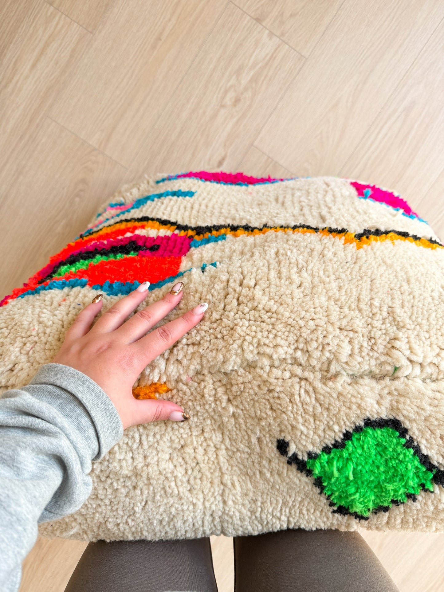 Moroccan pouf, colorful Berber pouf - 60 x 60 cm - n°79