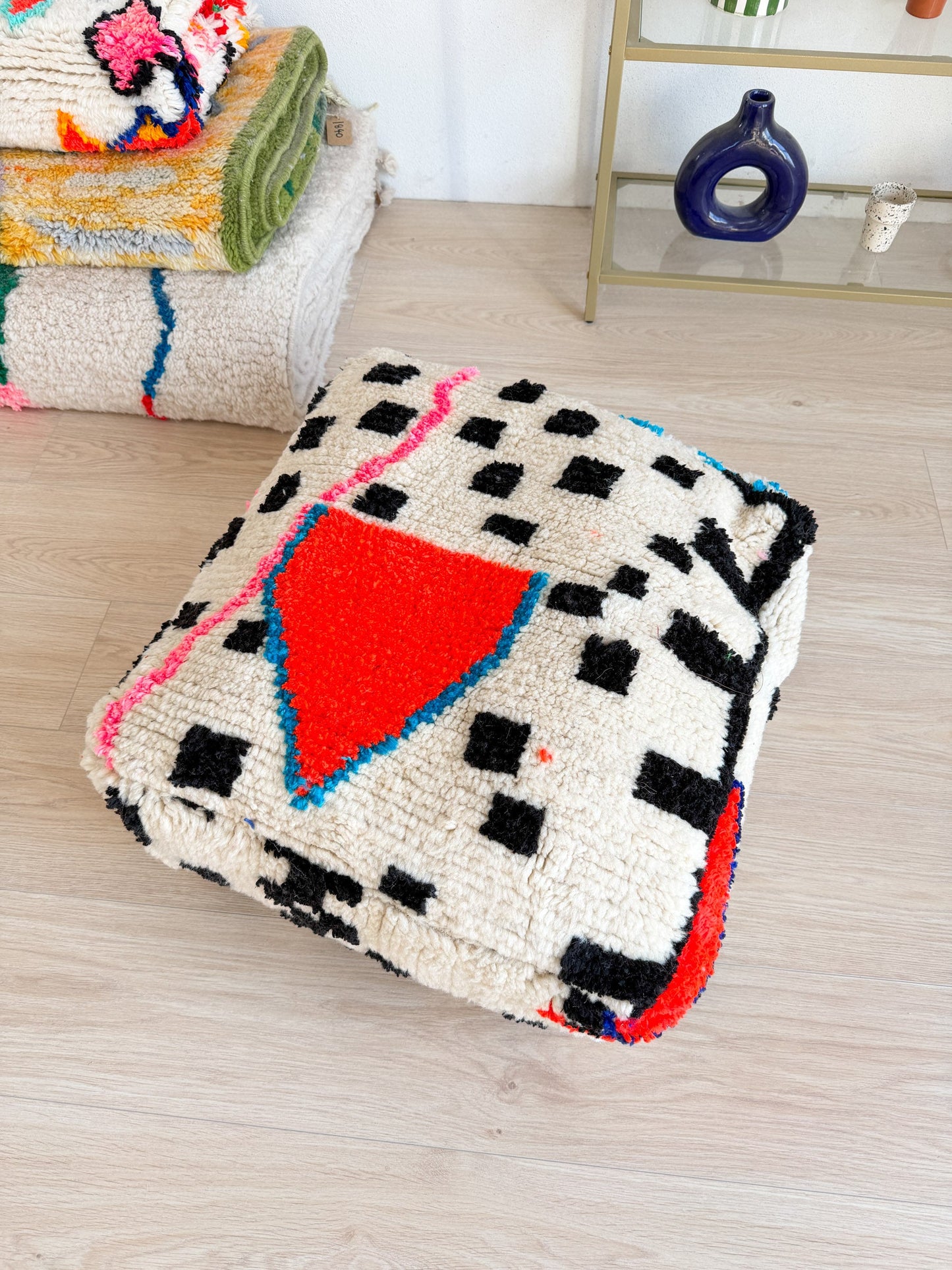 Moroccan pouf, colorful Berber pouf - 60 x 60 cm - n°72