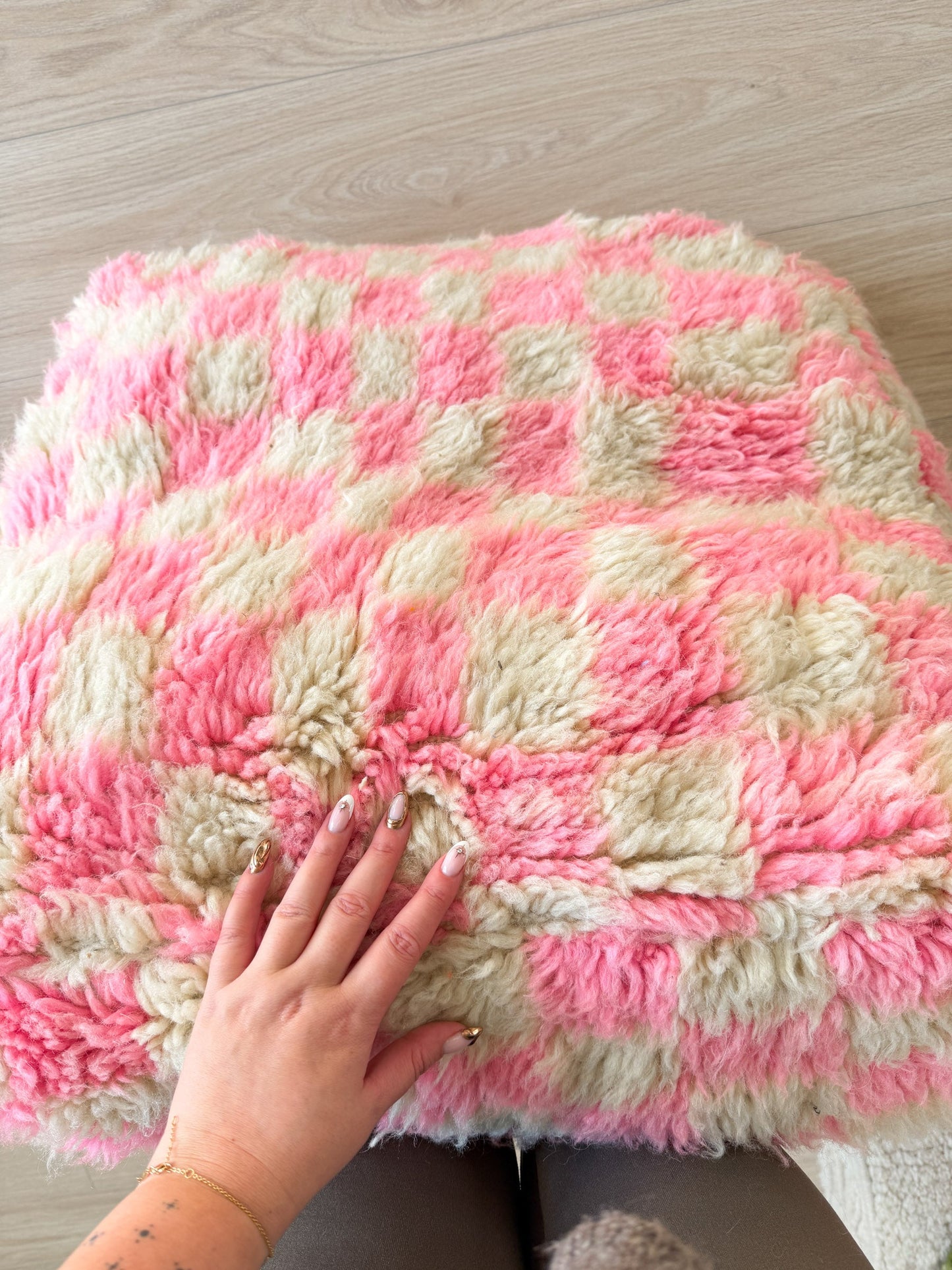 Moroccan pouf, colorful Berber pouf - 60 x 60 cm - n°80